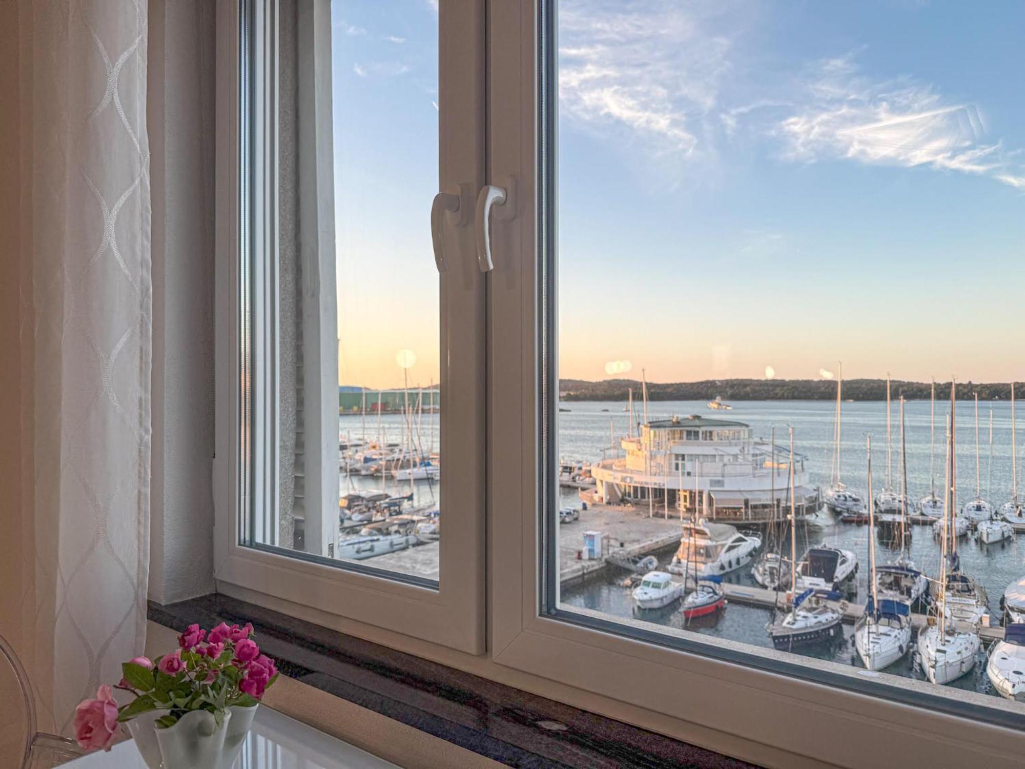 Yacht Marina Apartament Pula